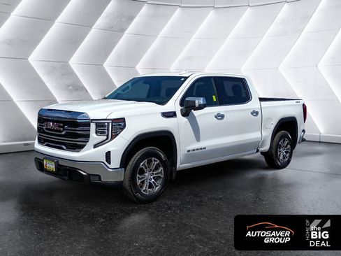 Used 2025 GMC Sierra 1500 SLT AWD/4WD image 1