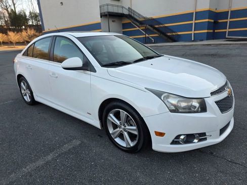 Used 2013 Chevrolet Cruze LT w/ RS Package image 3