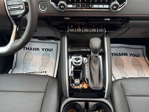 New 2026 Chevrolet Colorado Z71 w/ Technology Package image 15