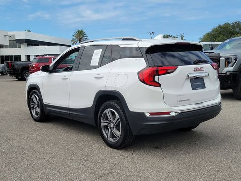 Used 2021 GMC Terrain SLT FWD image 4