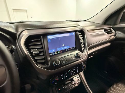 Used 2023 GMC Acadia AT4 image 83