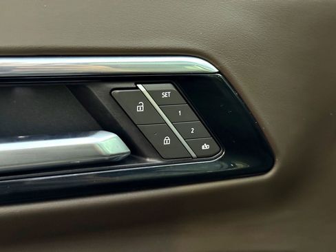 Used 2025 Chevrolet Tahoe Z71 w/ Z71 Off-Road Package image 21