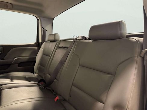 Used 2017 Chevrolet Silverado 2500 W/T image 18