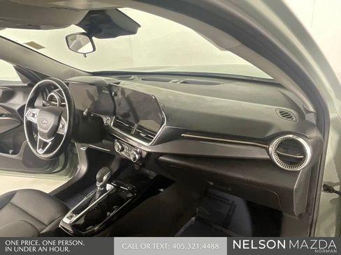 Used 2024 Chevrolet Trax ACTIV w/ Sunroof Package FWD image 30