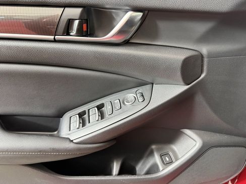 Used 2021 Honda Accord Sport image 17