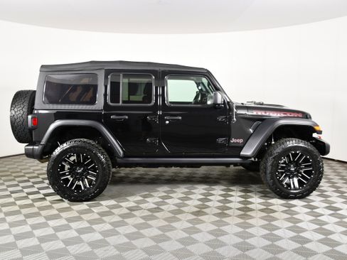 Used 2021 Jeep Wrangler Unlimited Rubicon AWD/4WD image 5