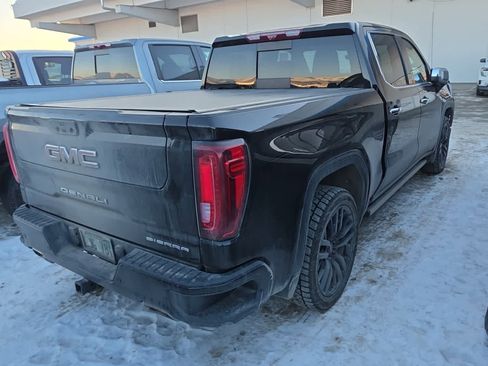 Used 2022 GMC Sierra 1500 Denali w/ Denali Reserve Package image 3