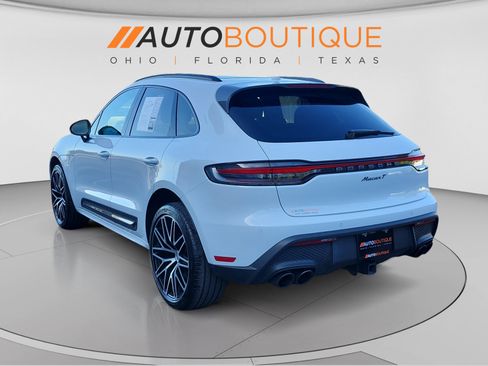 Used 2024 Porsche Macan AWD/4WD image 3