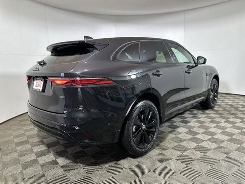 New 2026 Jaguar F-PACE R-Dynamic S image 5
