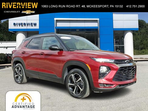 Used 2023 Chevrolet TrailBlazer RS w/ Sun and Liftgate Package image 1