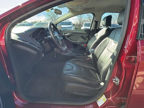 Used 2015 Ford Focus SE w/ Equipment Group 201A image 13