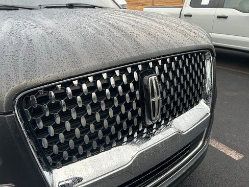 Used 2024 Lincoln Navigator L Black Label image 4