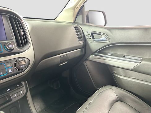 Used 2018 Chevrolet Colorado LT w/ Luxury Package, Chrome AWD/4WD image 25