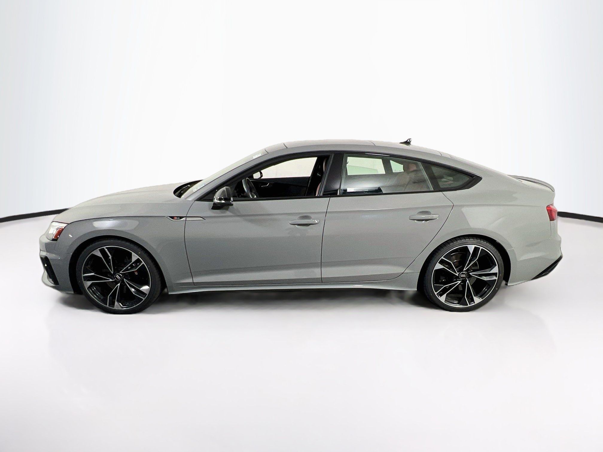 Used 2021 Audi S5 Premium Plus w/ Premium Plus Package AWD/4WD image 8
