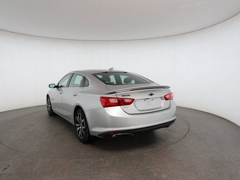 Used 2020 Chevrolet Malibu RS image 12
