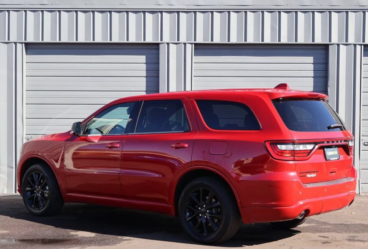 Used 2017 Dodge Durango GT w/ Blacktop Package AWD/4WD image 3