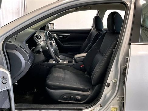 Used 2017 Nissan Altima 2.5 SV FWD image 15