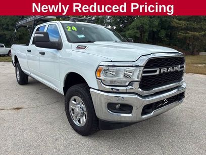 Used 2024 RAM 2500 Tradesman w/ Chrome Appearance Group