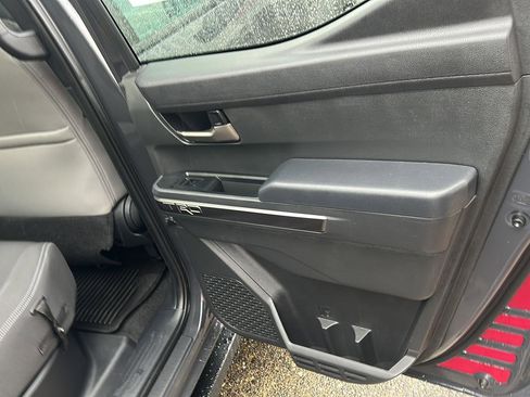 Certified 2024 Toyota Tacoma TRD Off-Road image 26