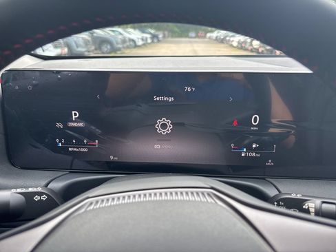 New 2026 Nissan Sentra SR w/ SR Premium Package FWD image 10