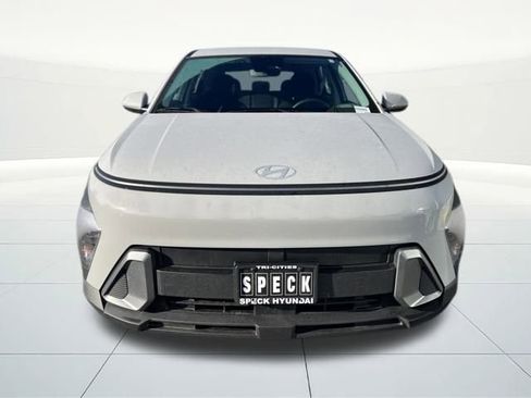 Certified 2026 Hyundai Kona SE image 7