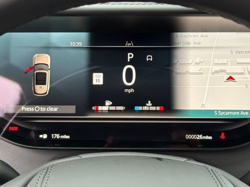 New 2026 Land Rover Range Rover Autobiography AWD/4WD image 17