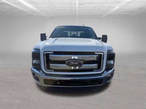 Used 2016 Ford F350 Lariat w/ Lariat Interior Package AWD/4WD image 12