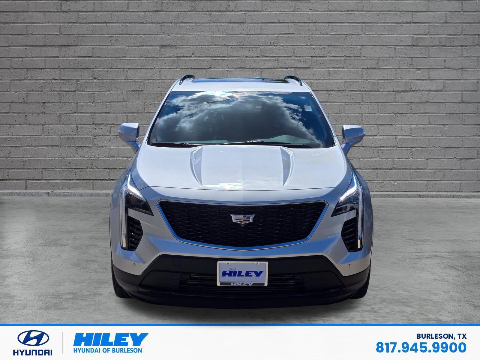 Used 2022 Cadillac XT4 Sport w/ Comfort Package FWD image 6