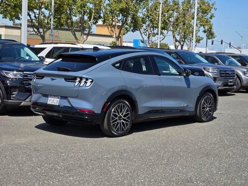 Certified 2024 Ford Mustang Mach-E Premium AWD/4WD image 8