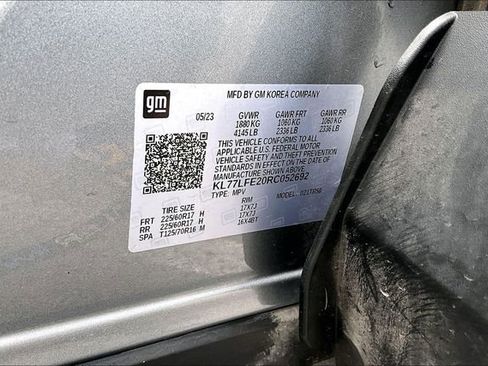 Used 2024 Chevrolet Trax LS w/ Driver Confidence Package FWD image 19