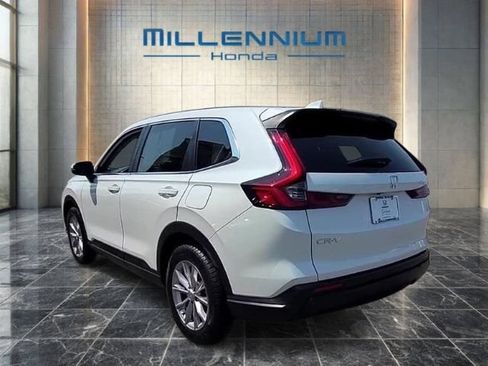 Used 2024 Honda CR-V EX-L image 3