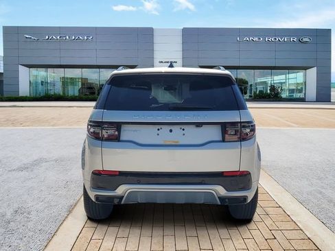 Used 2025 Land Rover Discovery Sport S image 6