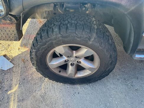 Used 2008 Dodge Ram 1500 Truck SLT w/ Popular Equipment Group image 16