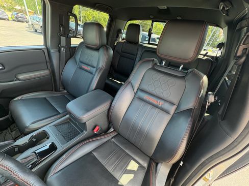 Used 2023 Nissan Frontier Pro-X w/ Pro-X Premium Package RWD image 14