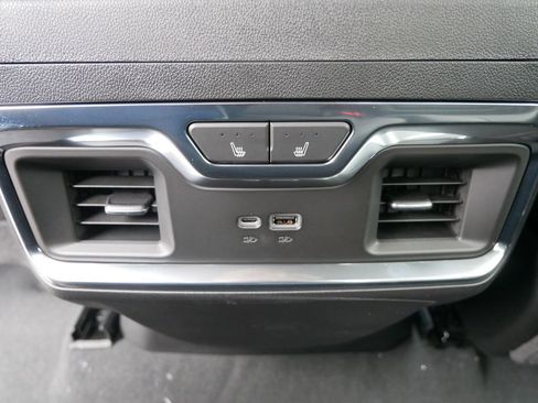 New 2026 Chevrolet Silverado 1500 LTZ AWD/4WD image 20