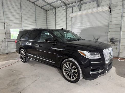 Used 2021 Lincoln Navigator L Reserve AWD/4WD image 3