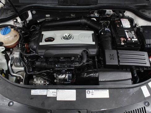 Used 2013 Volkswagen CC Sport FWD image 20