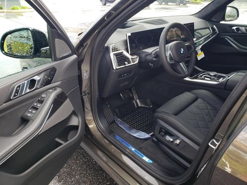 New 2026 BMW X5 xDrive40i AWD/4WD image 9