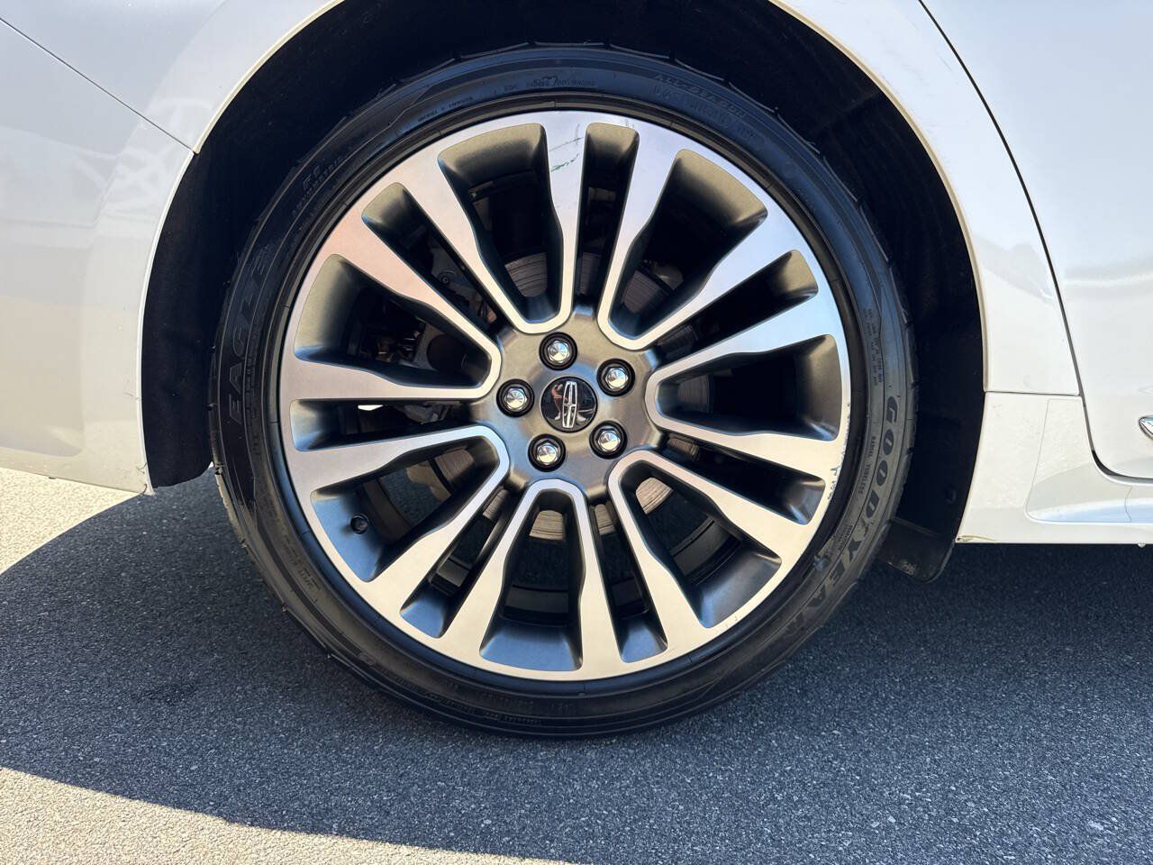 Used 2020 Lincoln Continental Reserve w/ Luxury Package AWD/4WD image 47