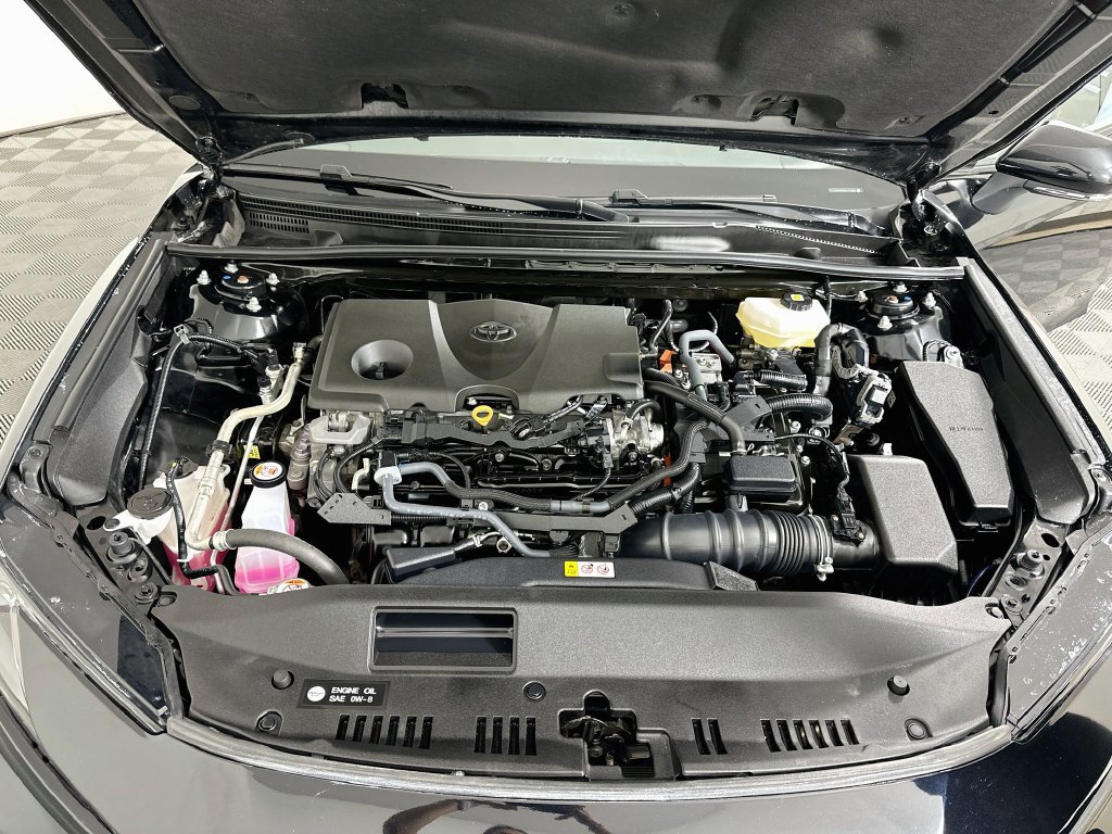 Used 2025 Toyota Camry SE FWD image 28