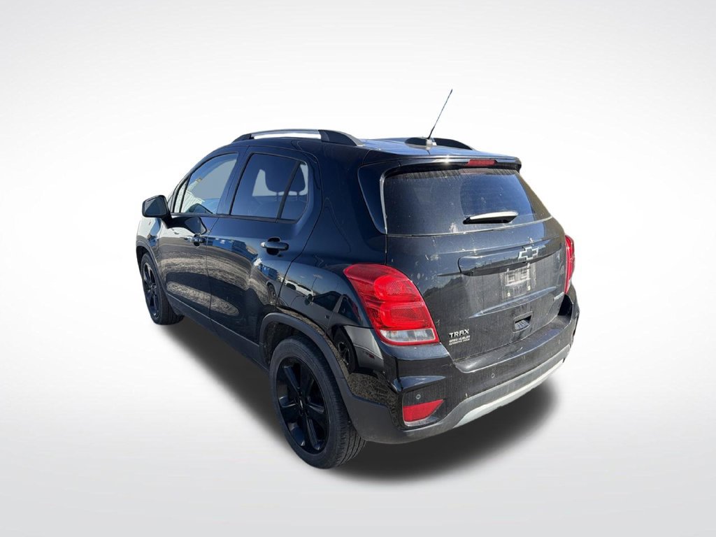 Used 2019 Chevrolet Trax Premier w/ Midnight Edition FWD image 10