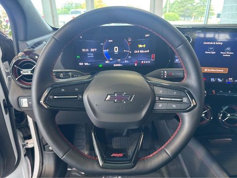 Used 2024 Chevrolet Blazer EV RS AWD/4WD image 18