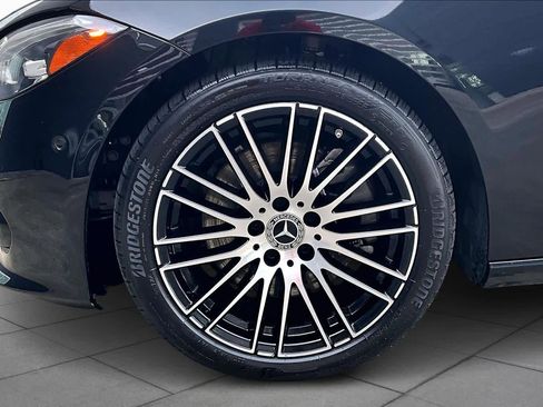 Used 2024 Mercedes-Benz C 300 4MATIC Sedan image 10