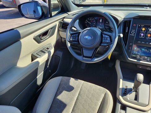 Certified 2025 Subaru Forester image 17