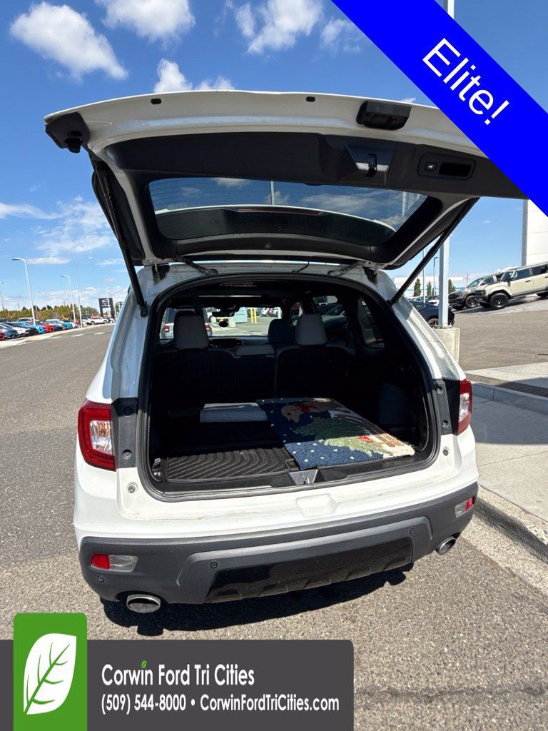 Used 2021 Honda Passport Elite image 16