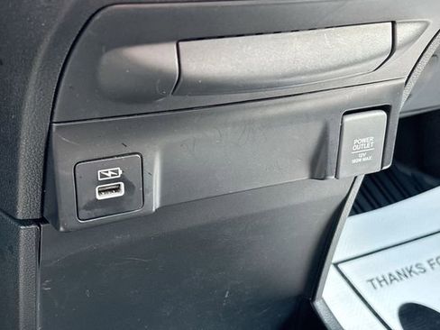 Used 2023 Honda Odyssey Sport image 37