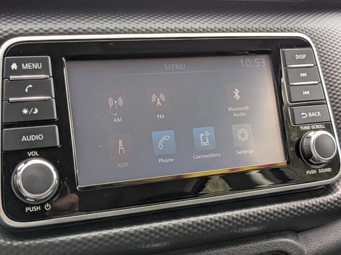 Used 2025 Nissan Kicks Play S FWD image 19