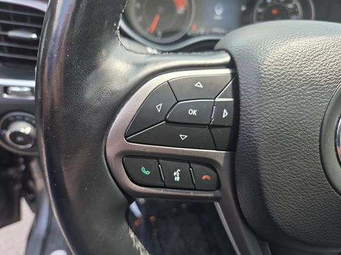 Used 2021 Jeep Cherokee Limited AWD/4WD image 14