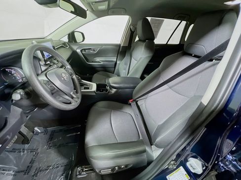 Certified 2025 Toyota RAV4 XLE image 19