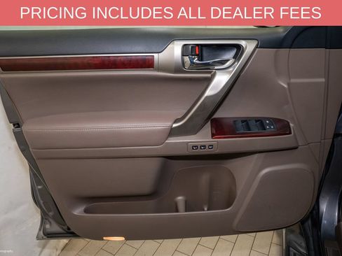 Used 2016 Lexus GX 460 w/ Premium Package AWD/4WD image 13